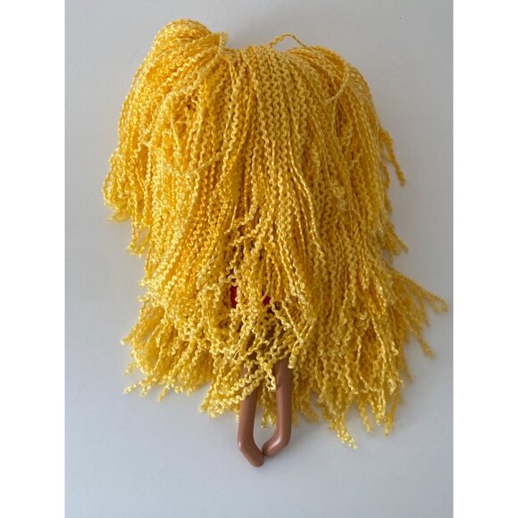 MGA Hasbro Lalaloopsy Doll Large Spot Splatter Splash Loopy Yellow Yarn hair - Picture 7 of 10